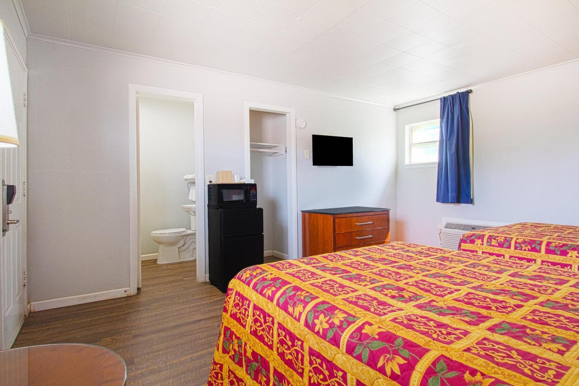 Oyo Hotel Mcalester Ok S Main St Экстерьер фото