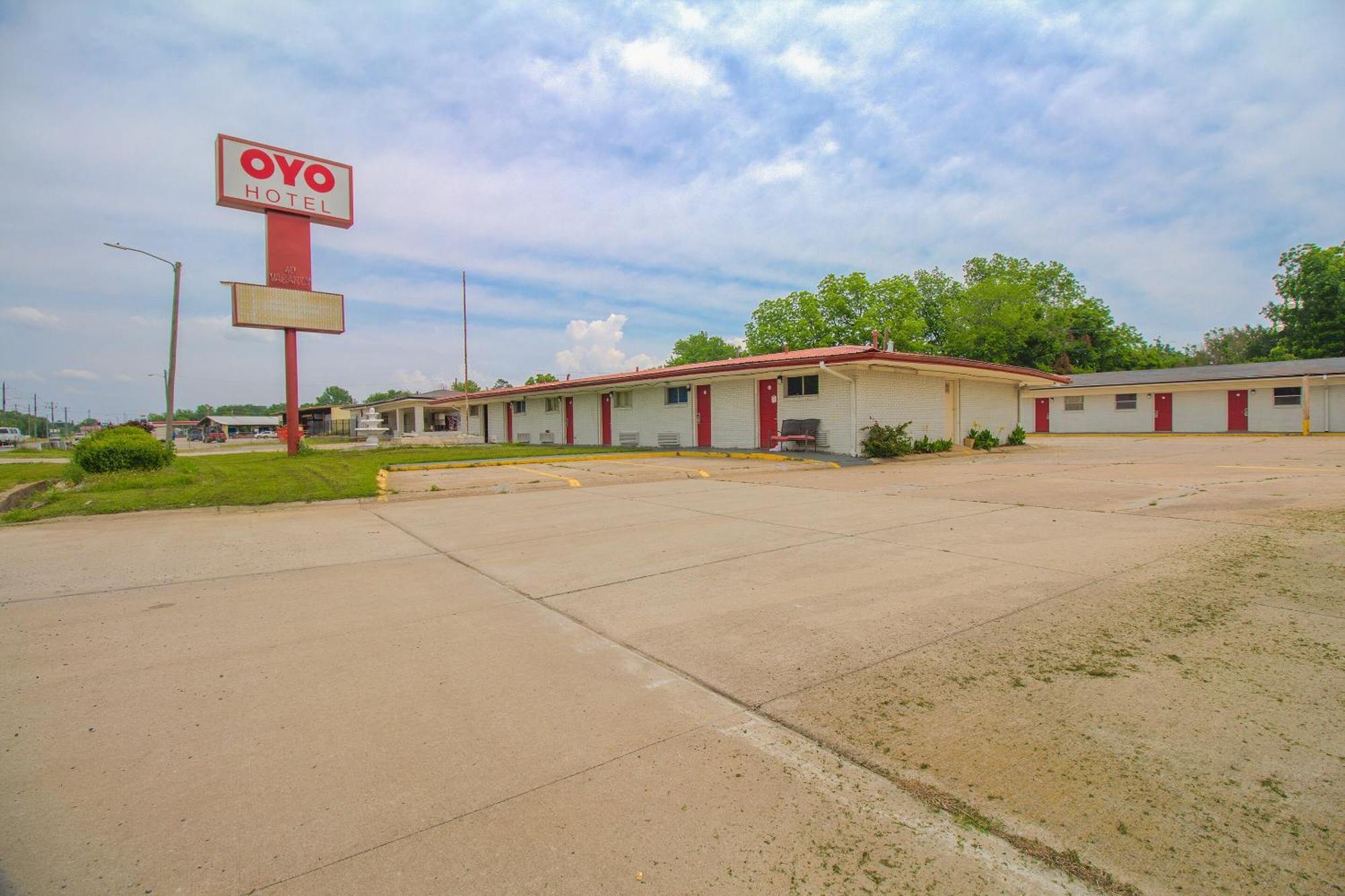 Oyo Hotel Mcalester Ok S Main St Экстерьер фото